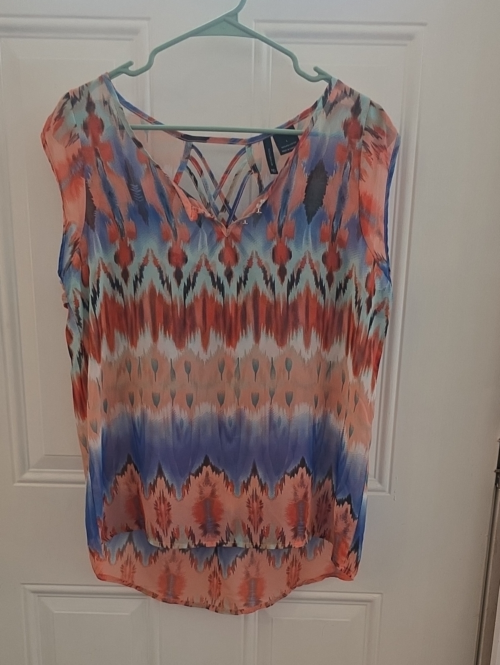 new directions Coral & Blue Sleeveless V-Neck Ikat Print Camisole